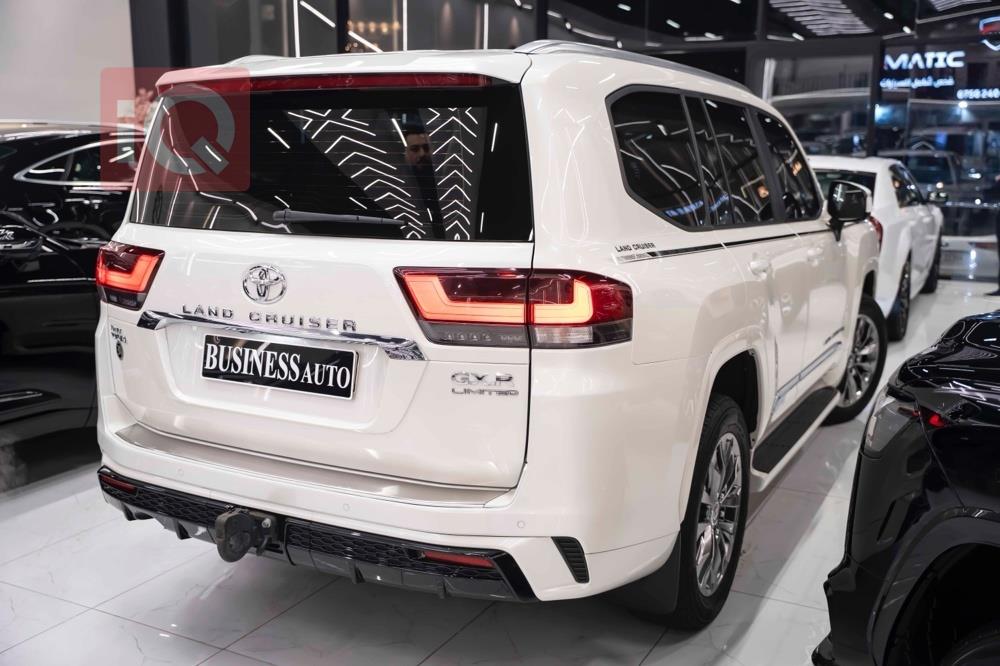 تويوتا لاندكروزر